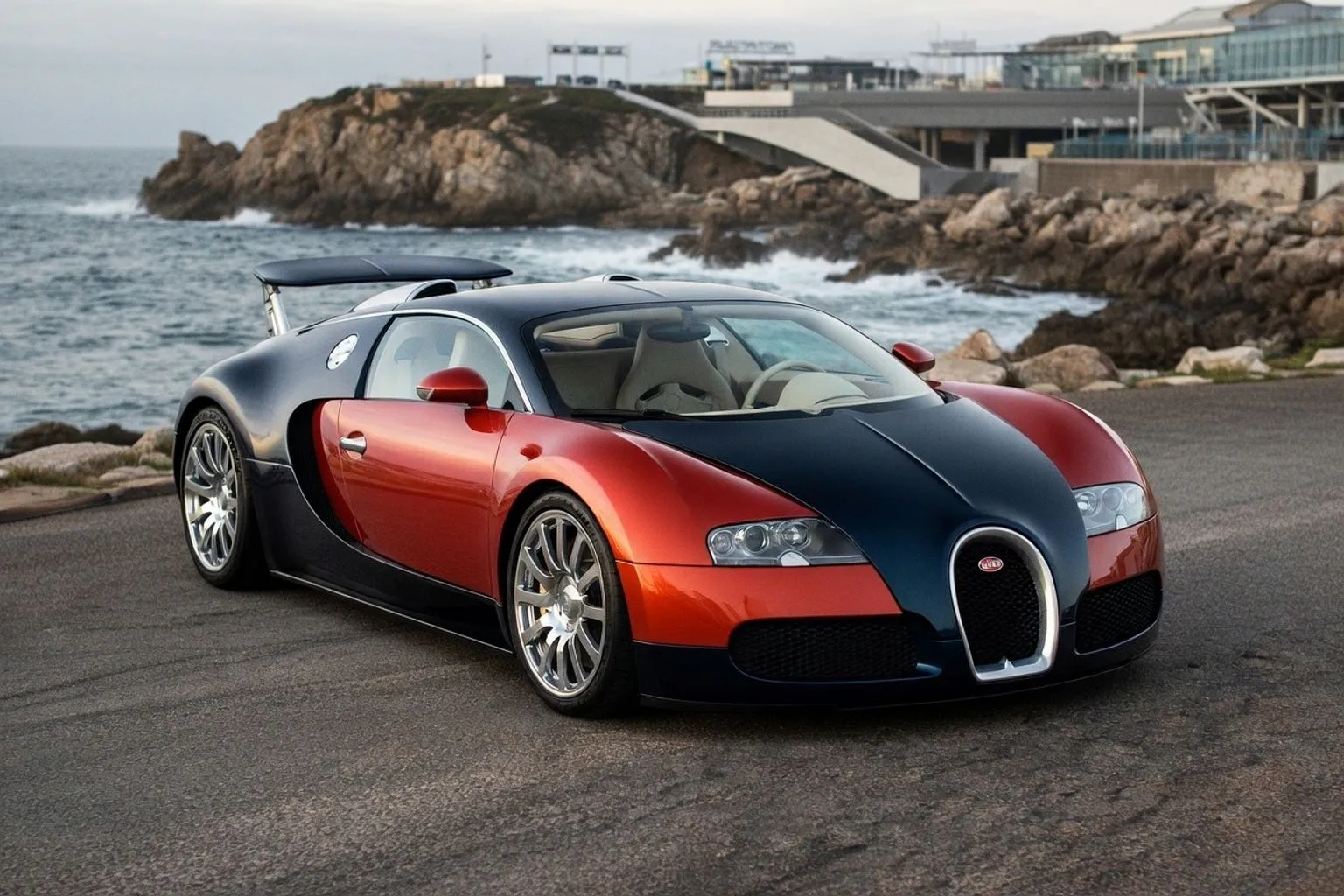 Bugatti обновила классический Veyron: где грань между реставрацией и тюнингом