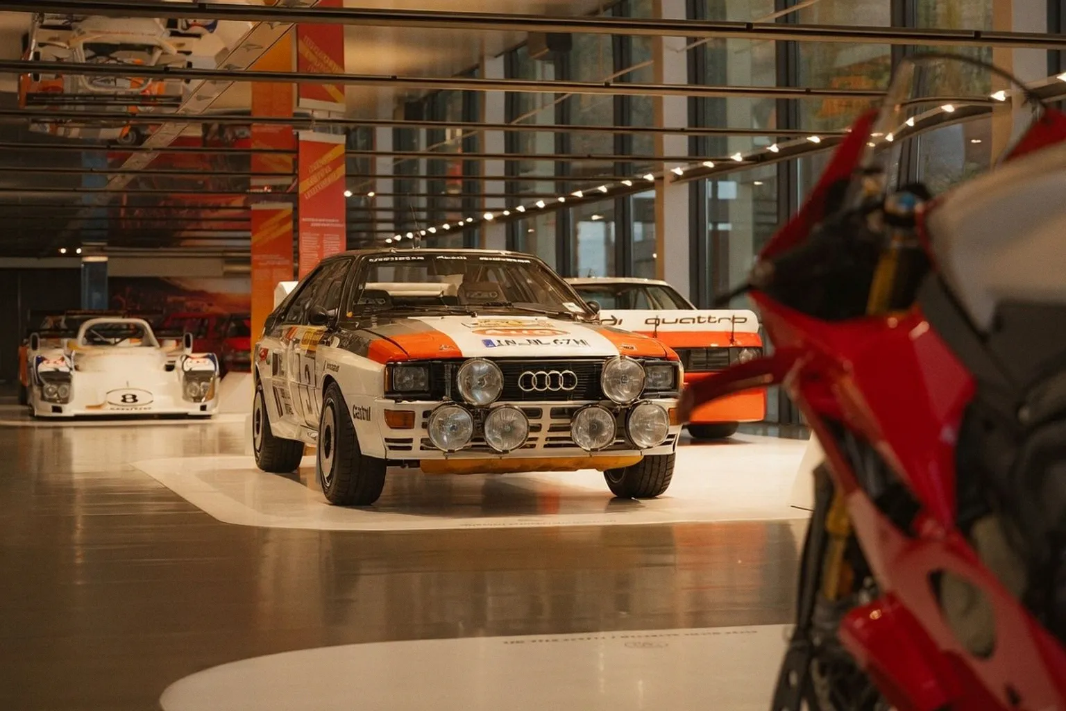 Легенды Audi quattro: от раллийных трасс до триумфа в серии Trans Am